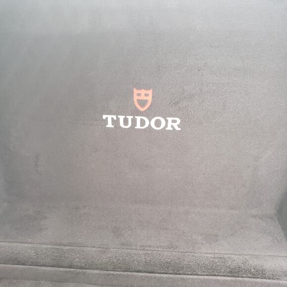 Tudor Style 12700 Mens Watch 41mm Stainless Steel Midnight Blue Dial Date Auto main image 5